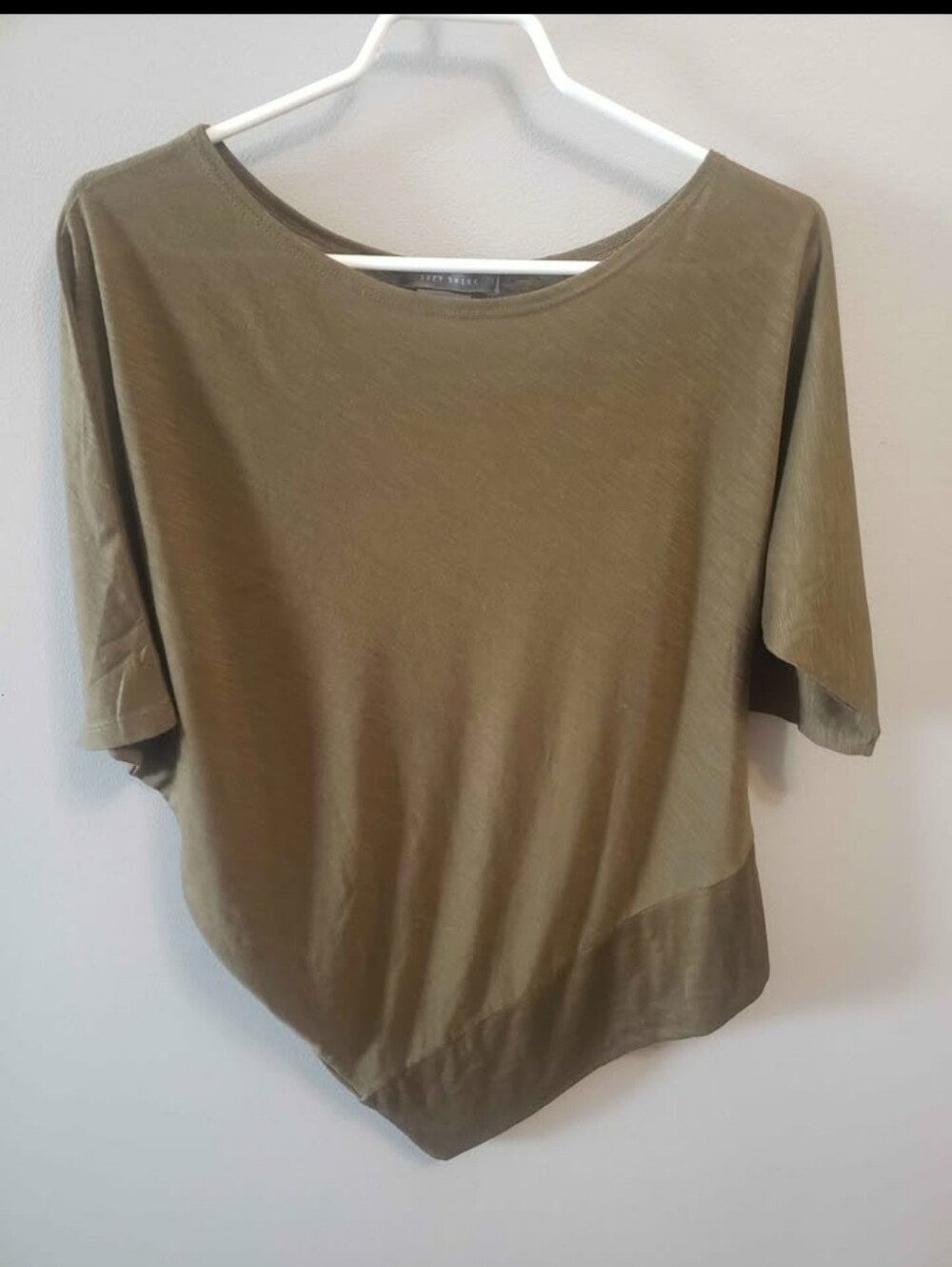 Suzy Shier Olive Green Short Sleeve Asymmetric Hem Top